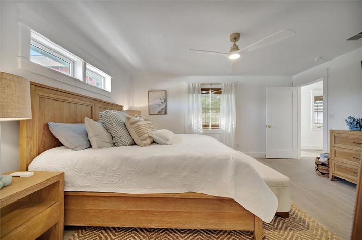 Image No.22-4 Bed Property for sale