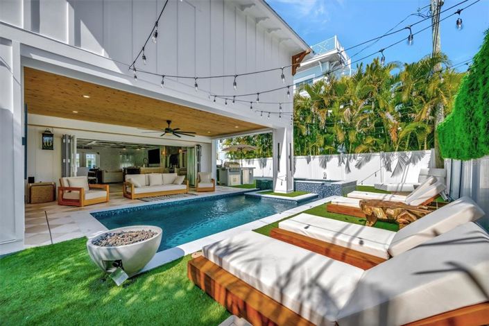 Image No.37-4 Bed Property for sale