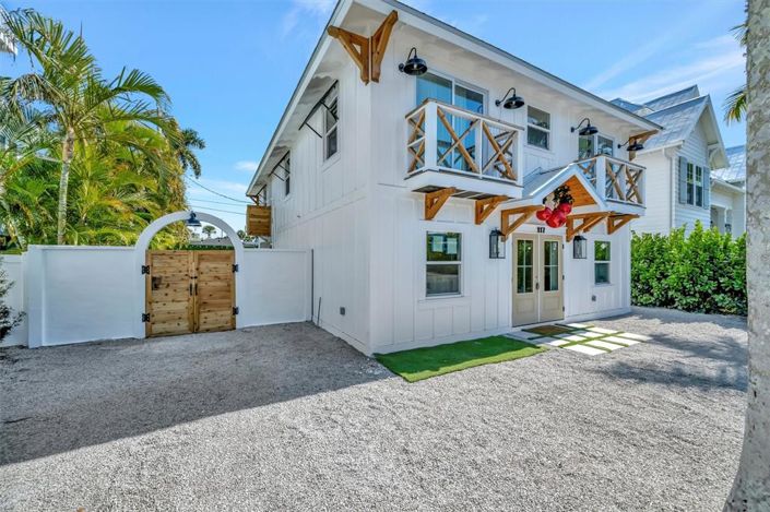 Image No.48-4 Bed Property for sale