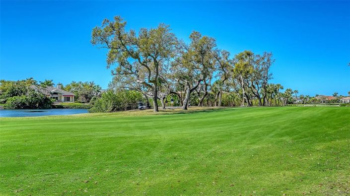 Image No.51-3 Bed Property for sale