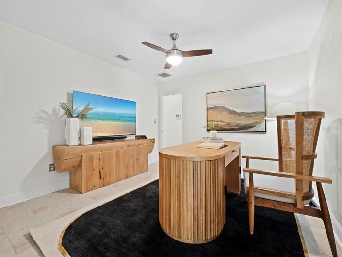 Image No.29-3 Bed Property for sale