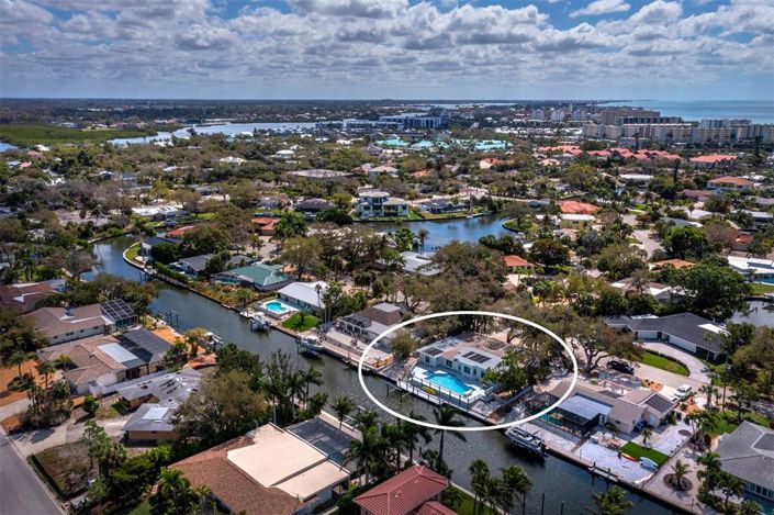 Image No.41-3 Bed Property for sale