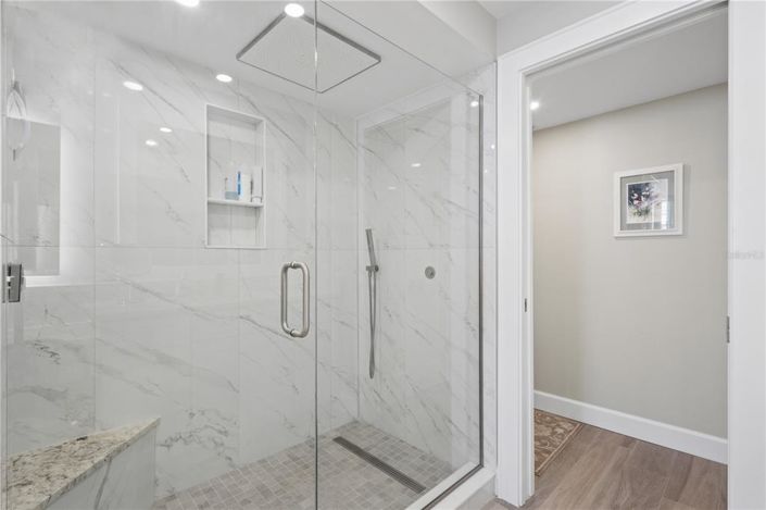 Image No.19-Propriété de 2 chambres à vendre à Sarasota