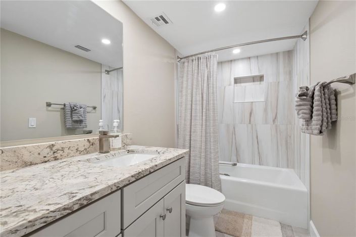 Image No.23-Propriété de 2 chambres à vendre à Sarasota