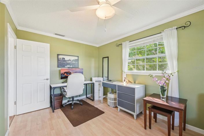 Image No.13-2 Bed Property for sale