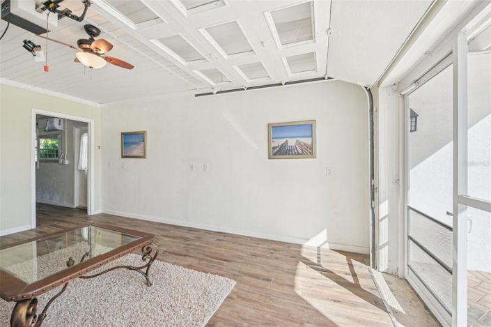 Image No.20-2 Bed Property for sale