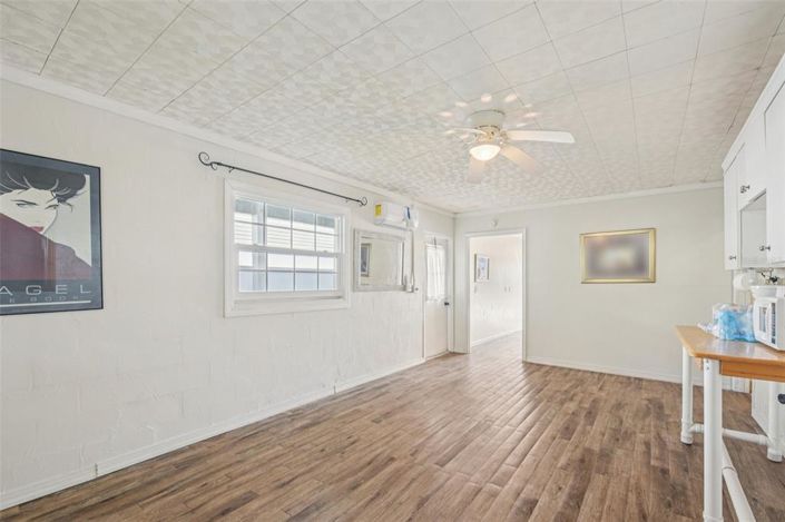 Image No.22-2 Bed Property for sale