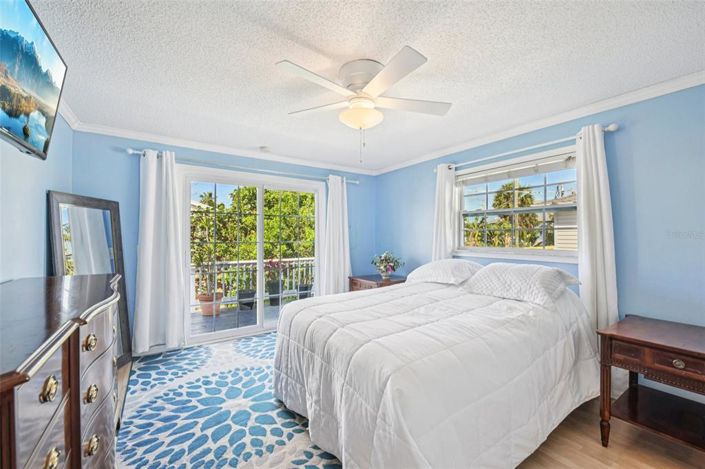 Image No.8-2 Bed Property for sale