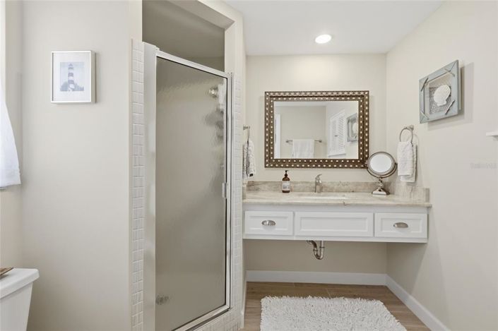 Image No.16-2 Bed Property for sale