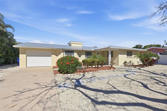 Image No.2-2 Bed Property for sale