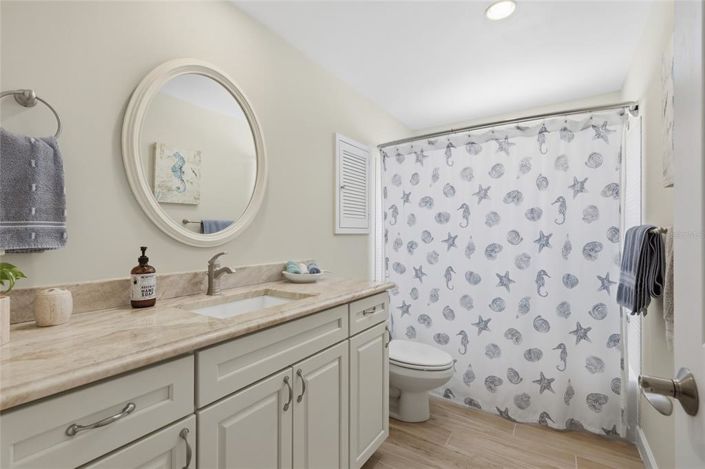 Image No.20-2 Bed Property for sale