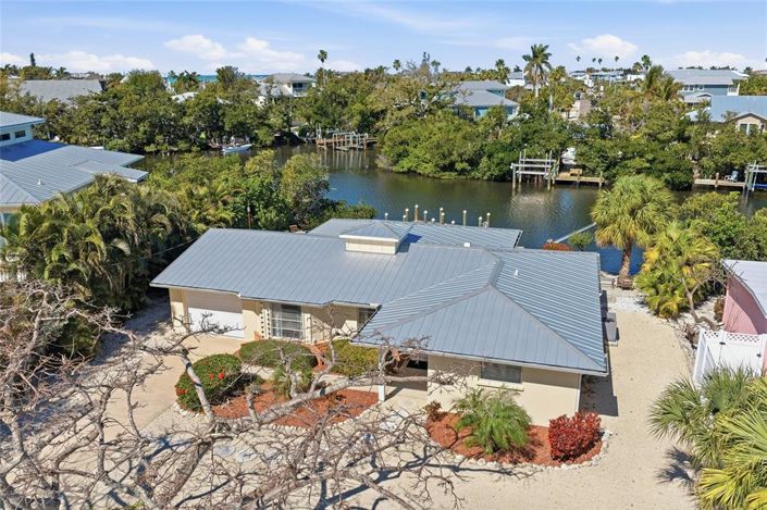 Image No.32-2 Bed Property for sale