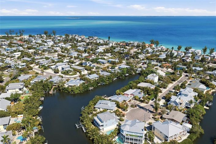 Image No.39-2 Bed Property for sale