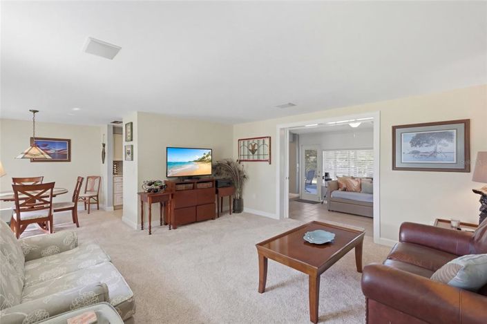 Image No.4-2 Bed Property for sale