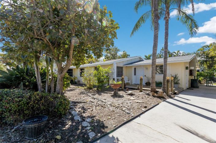 Image No.3-Propriété de 4 chambres à vendre à Holmes Beach