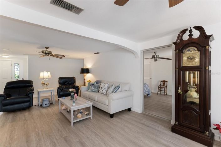 Image No.7-Propriété de 4 chambres à vendre à Holmes Beach