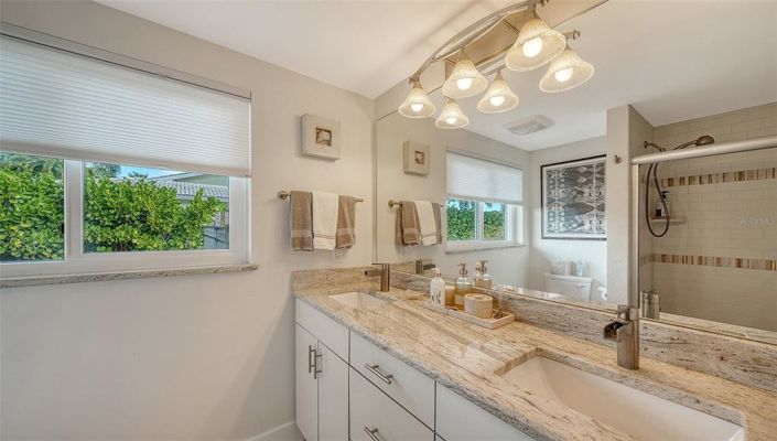 Image No.34-Propriété de 3 chambres à vendre à Sarasota