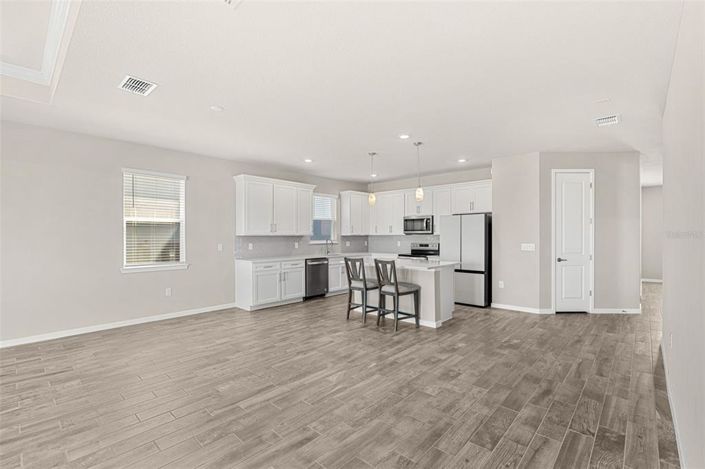 Image No.7-3 Bed Property for sale