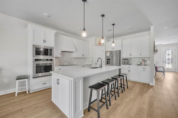 Image No.20-4 Bed Property for sale