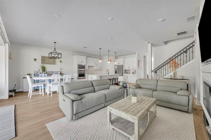 Image No.23-4 Bed Property for sale