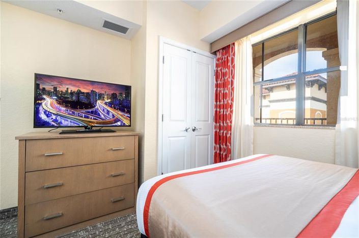 Image No.36-2 Bed Property for sale