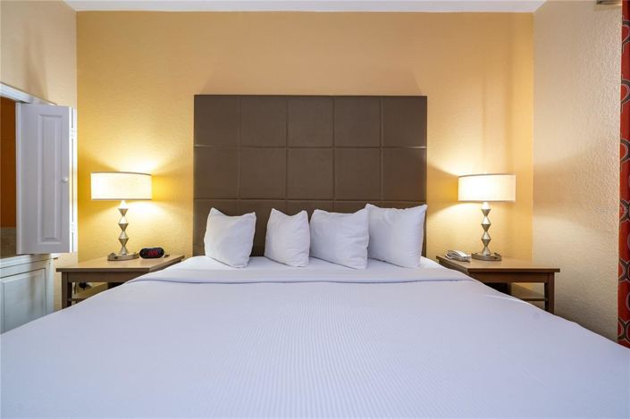 Image No.41-2 Bed Property for sale