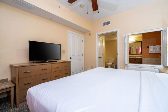 Image No.45-2 Bed Property for sale