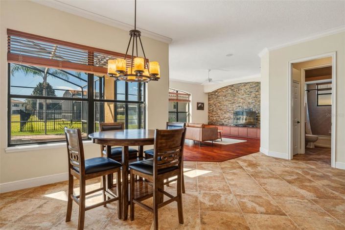 Image No.12-4 Bed Property for sale