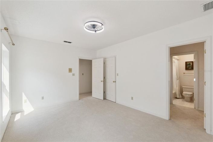 Image No.29-3 Bed Property for sale