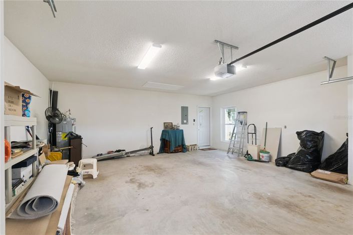 Image No.40-3 Bed Property for sale