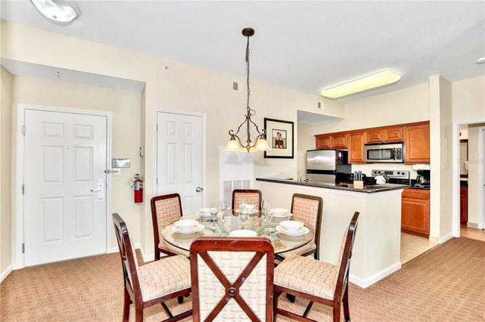 Image No.10-2 Bed Property for sale