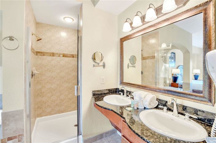 Image No.17-2 Bed Property for sale