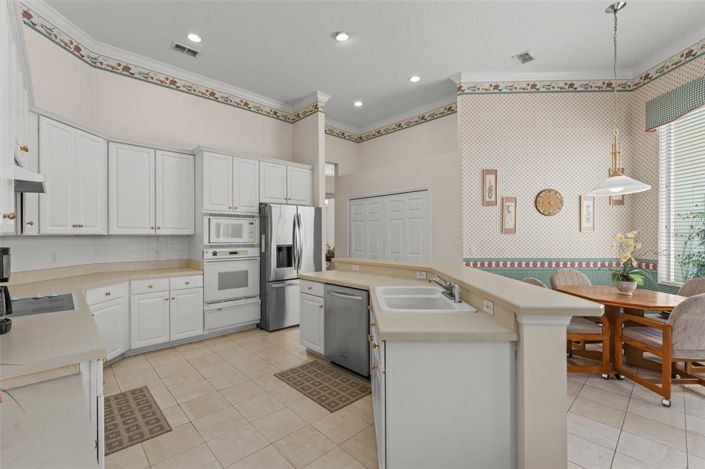 Image No.11-4 Bed Property for sale