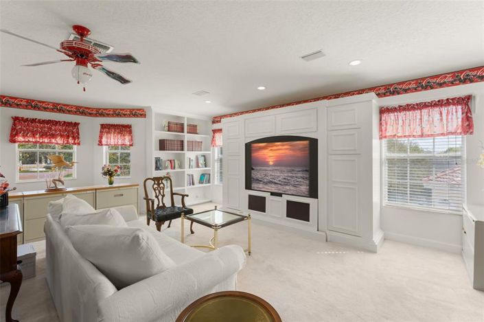 Image No.23-4 Bed Property for sale