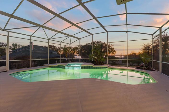 Image No.26-4 Bed Property for sale