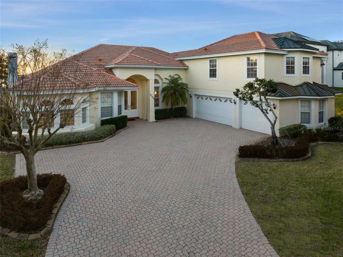 Image No.28-4 Bed Property for sale