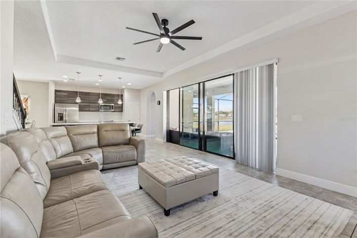 Image No.13-5 Bed Property for sale