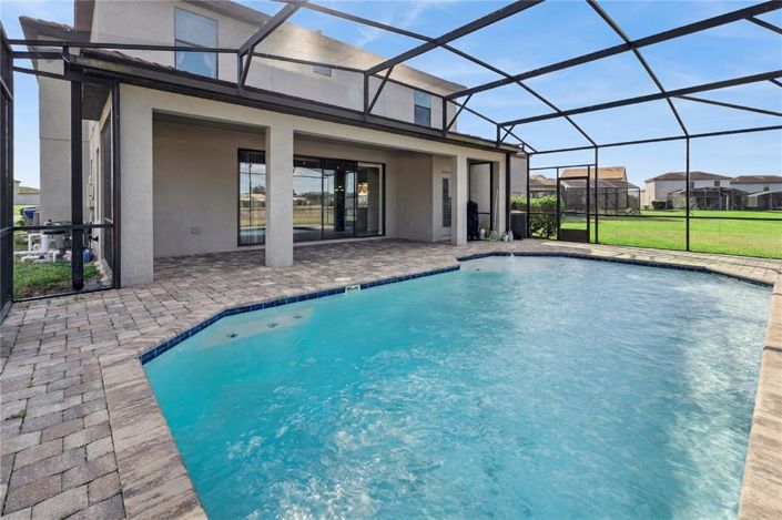 Image No.36-5 Bed Property for sale