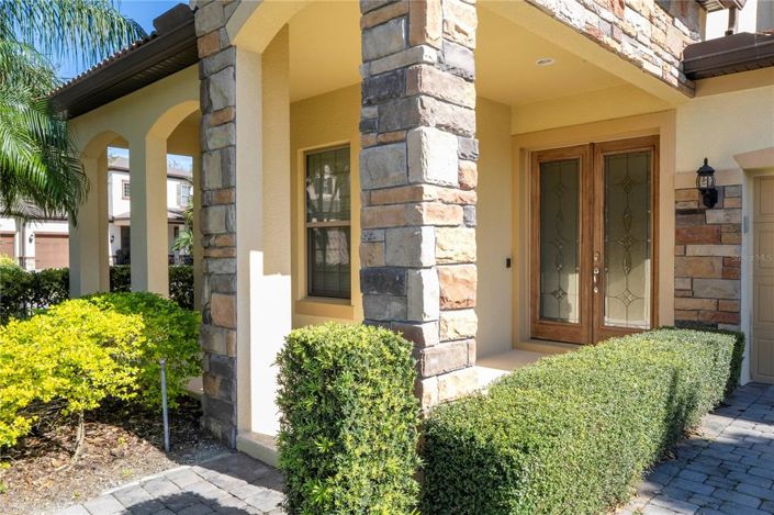 Image No.17-4 Bed Property for sale