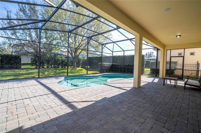 Image No.19-4 Bed Property for sale