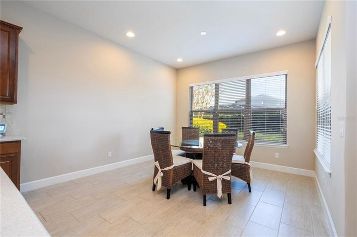 Image No.45-4 Bed Property for sale