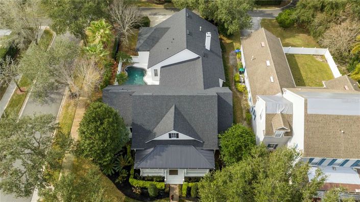 Image No.10-5 Bed Property for sale