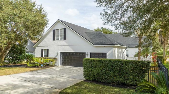 Image No.17-5 Bed Property for sale