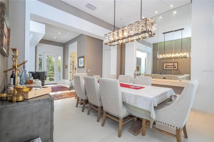 Image No.42-5 Bed Property for sale