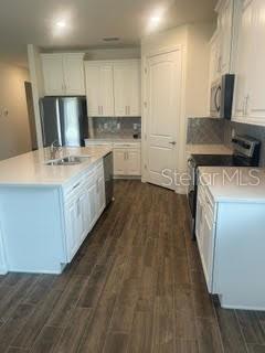 Image No.4-4 Bed Property for sale