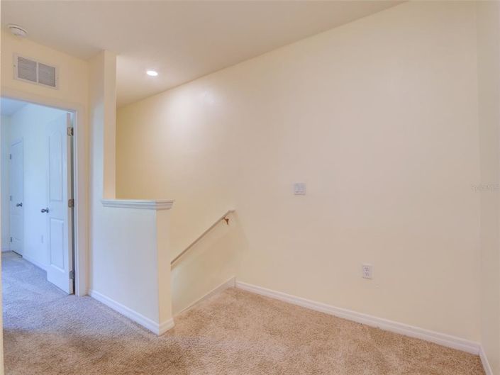 Image No.21-3 Bed Townhouse for sale