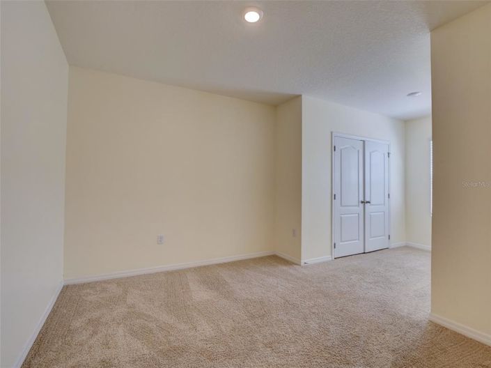 Image No.33-3 Bed Townhouse for sale