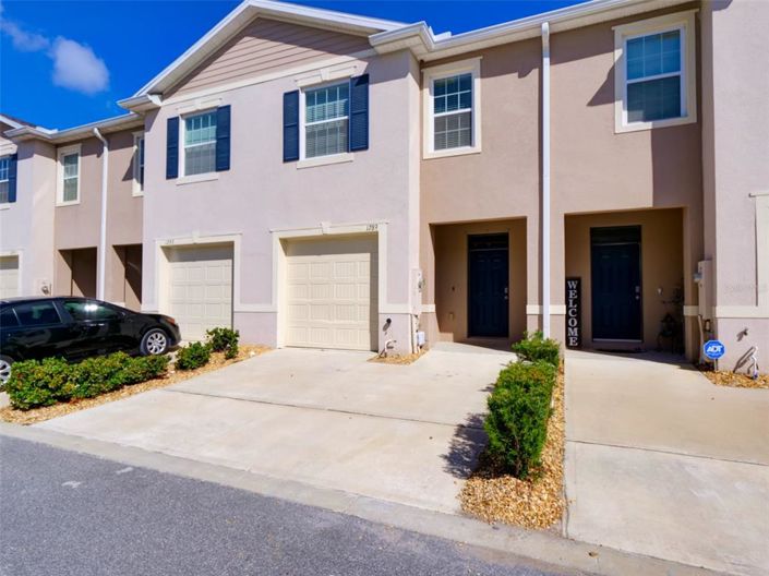 Image No.50-3 Bed Townhouse for sale