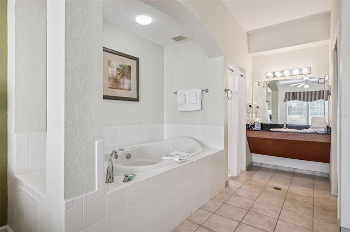 Image No.13-2 Bed Property for sale