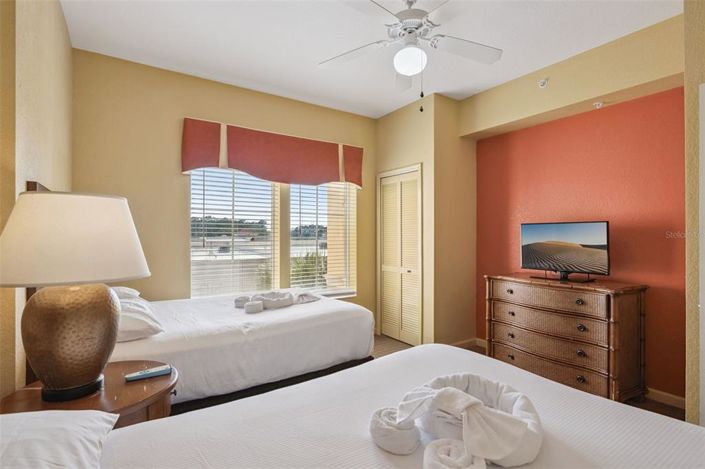 Image No.17-2 Bed Property for sale